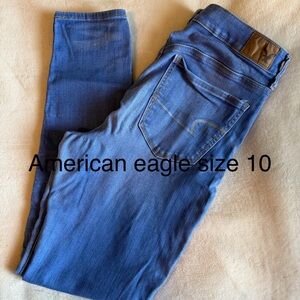 American Eagle Outfitters Women’s Medium Blue Skinny Jeans